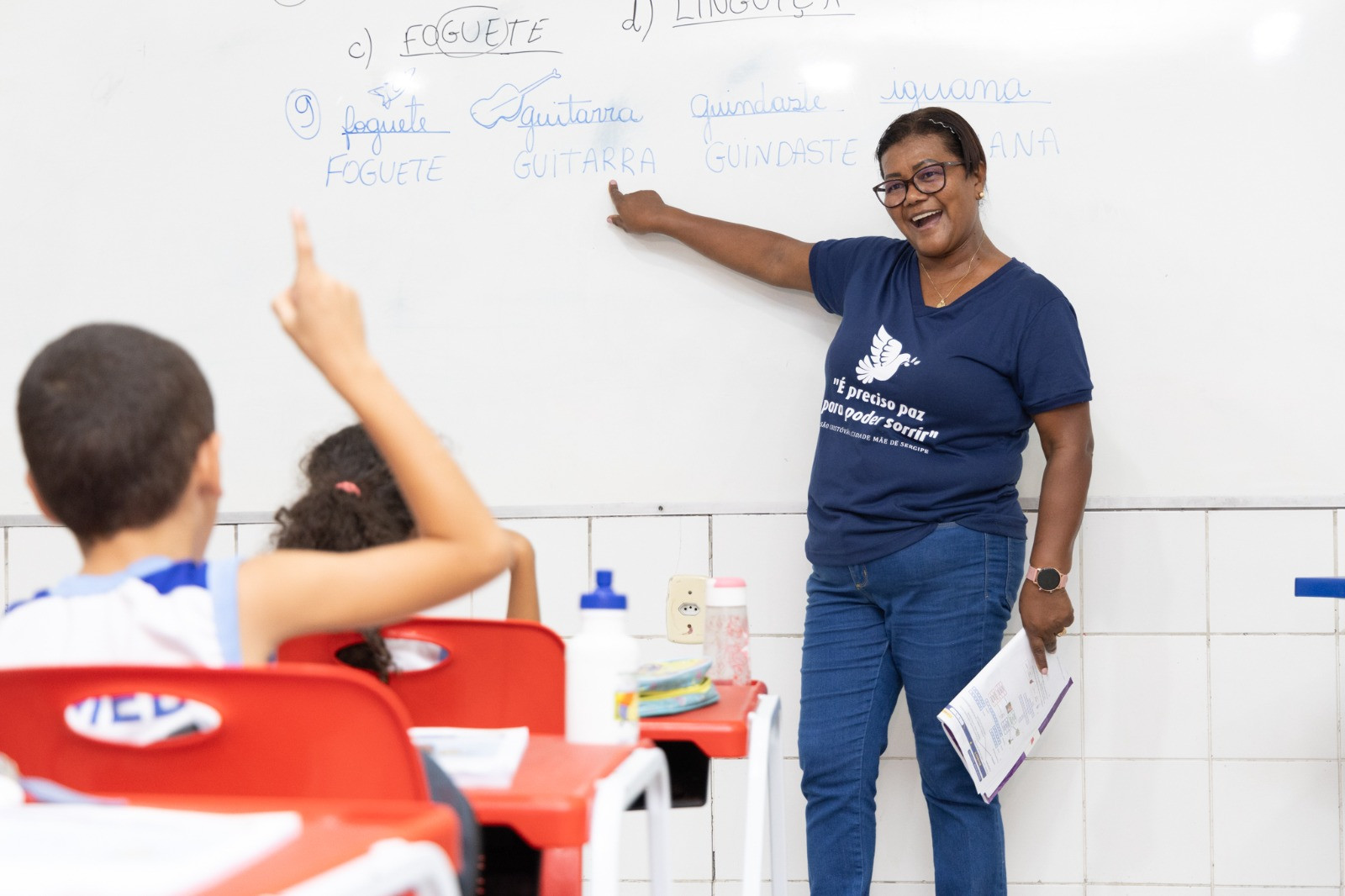 EDUCAÇÃO EM ALTO GRAU: ATIVIDADES DE ALFABETIZAÇÃO, COMPLETAR AS